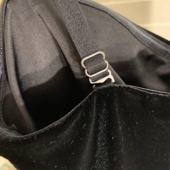 GUESS Velvet Peplum Top - Picture 5 of 5